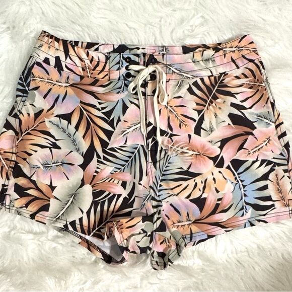 NWT Billabong ‘Postcards From Paradise’ Lace-up - Swim Bottoms Size 9 (Juniors) - Picture 3 of 13